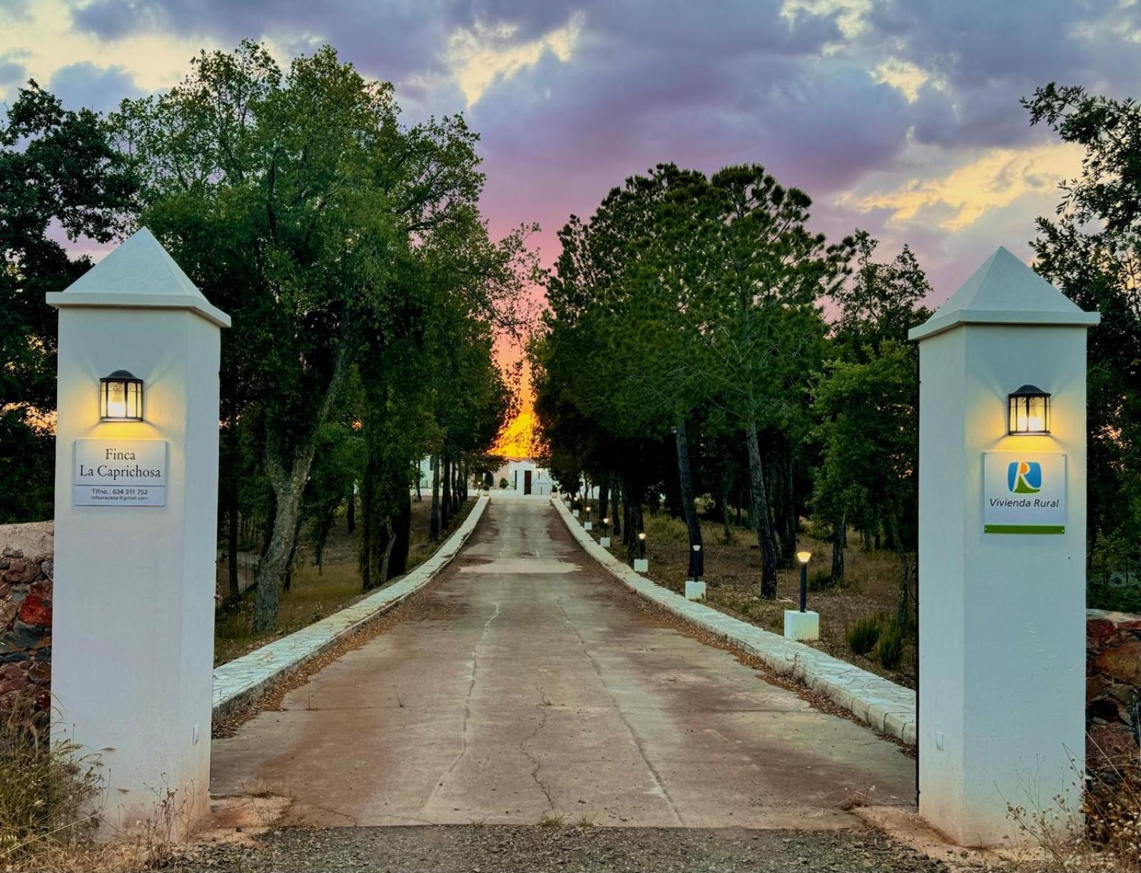 Finca La Caprichosa Cortelazor Extérieur photo